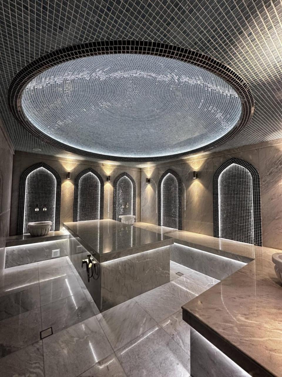 Ziyorat Luxury Hotel Фергана Екстериор снимка