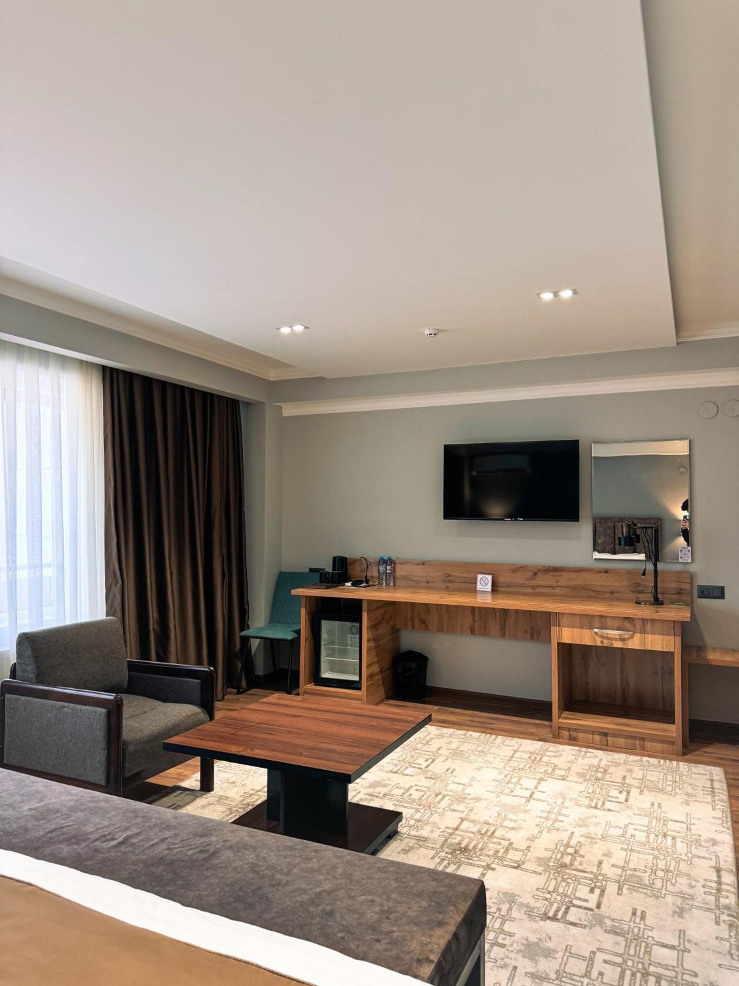 Ziyorat Luxury Hotel Фергана Екстериор снимка