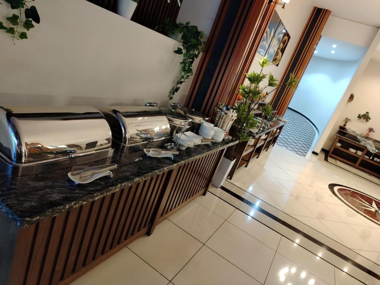 Ziyorat Luxury Hotel Фергана Екстериор снимка