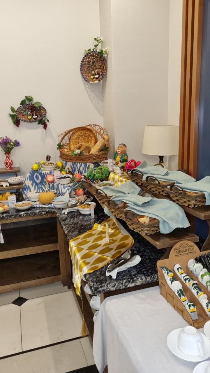 Ziyorat Luxury Hotel Фергана Екстериор снимка