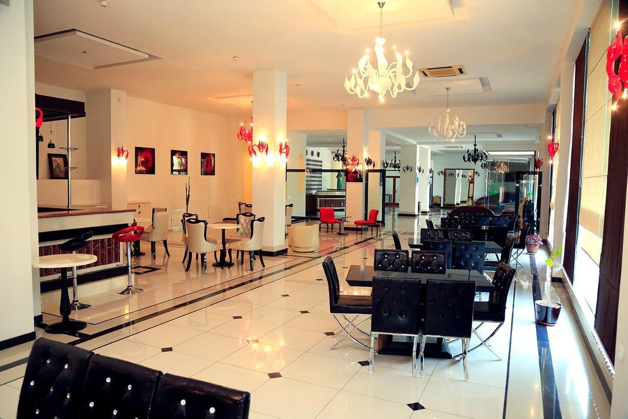 Ziyorat Luxury Hotel Фергана Екстериор снимка